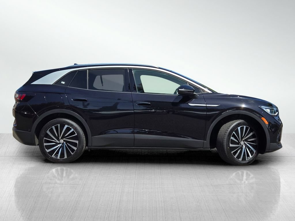 Certified 2023 Volkswagen ID.4 Pro S Plus AWD/4WD image 4
