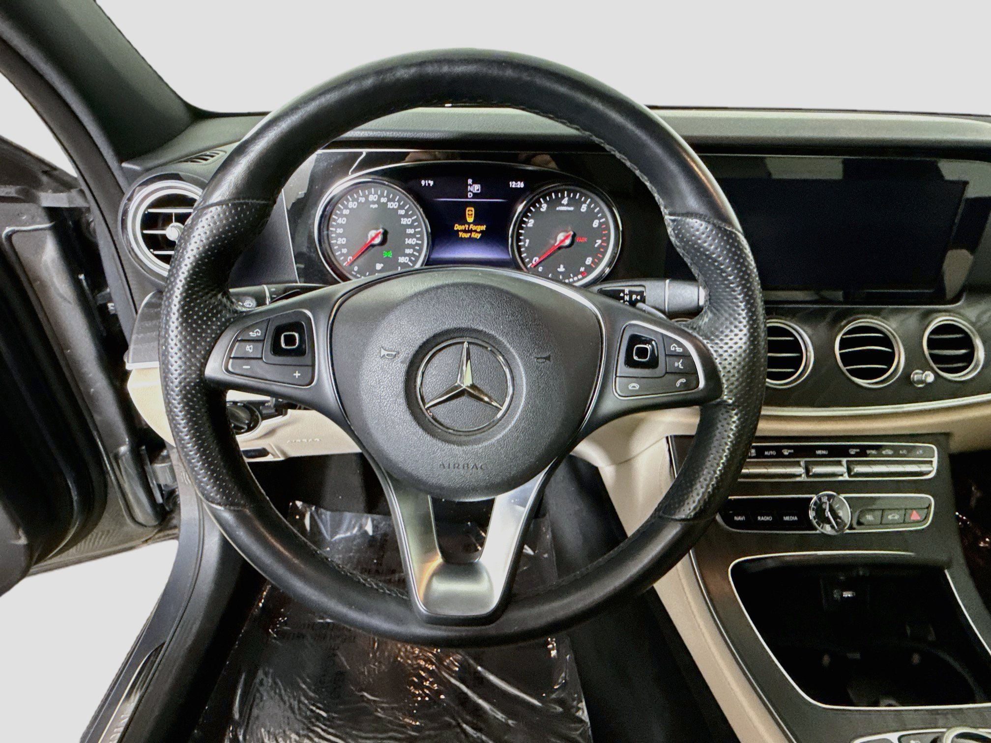 Used 2018 Mercedes-Benz E 300 w/ Premium 3 Package (Q03) image 13