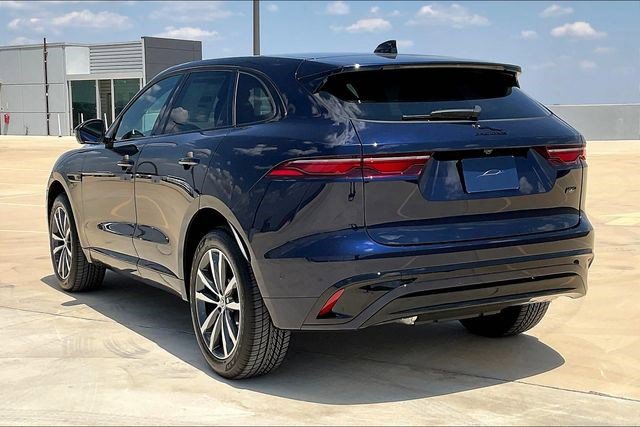 New 2026 Jaguar F-PACE R-Dynamic S image 3