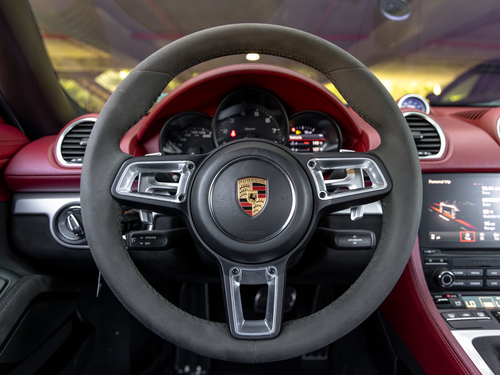 Certified 2022 Porsche 718 Boxster Spyder RWD image 32