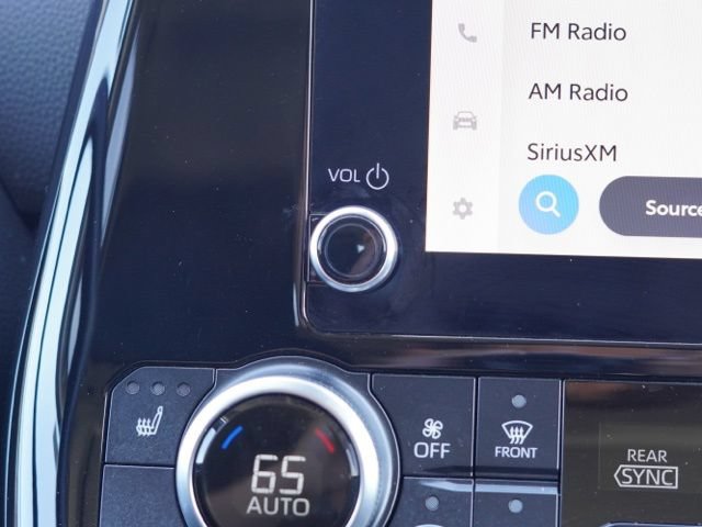 Certified 2023 Toyota Highlander XLE FWD image 21