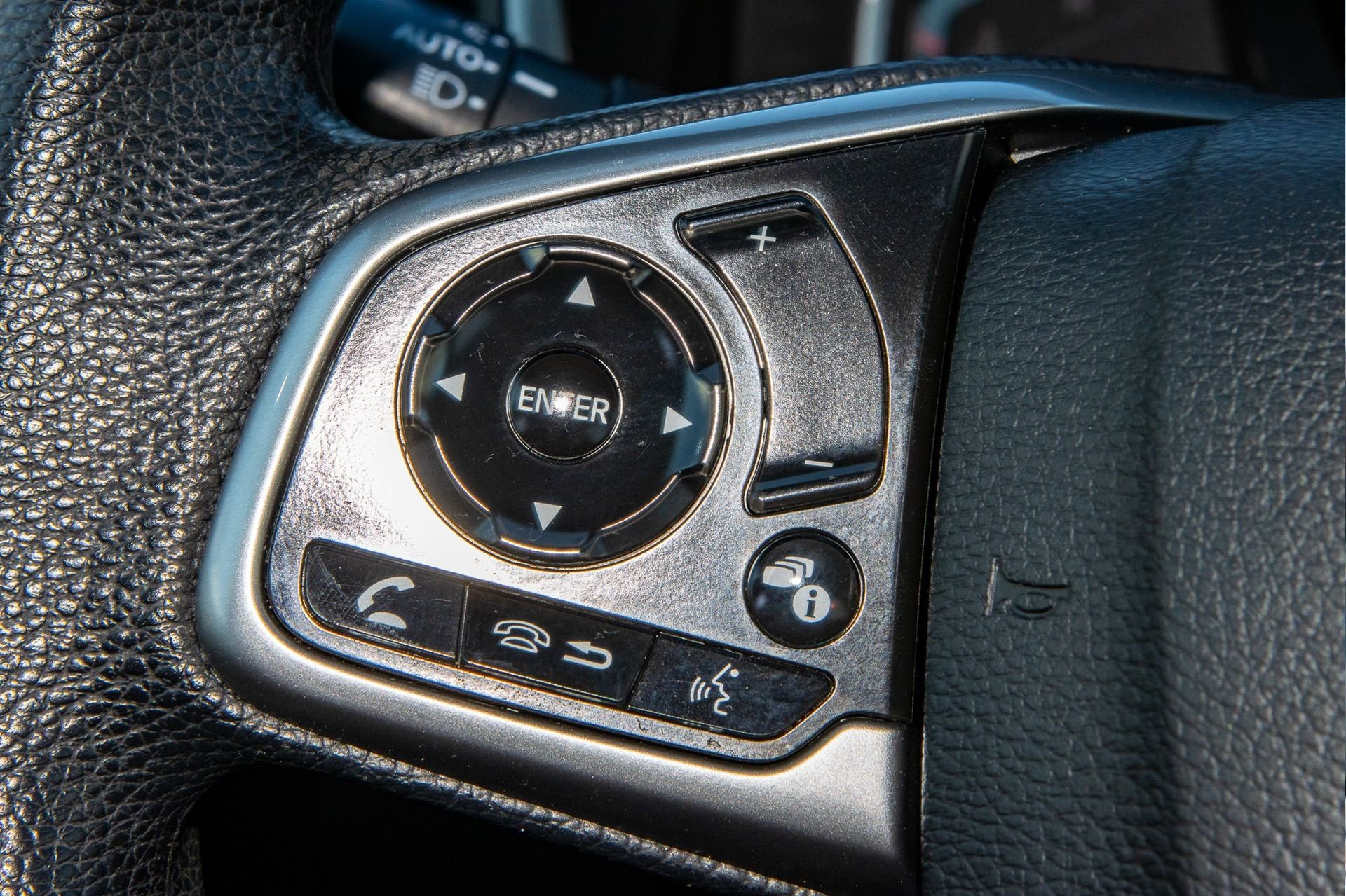 Used 2022 Honda CR-V EX image 33