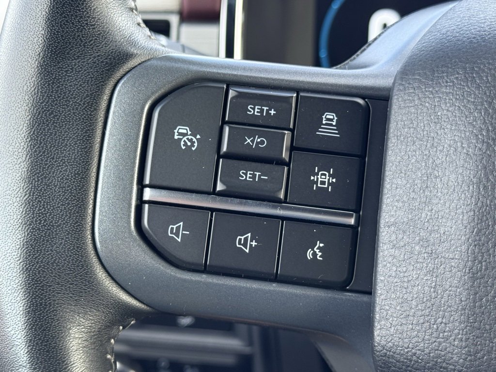 Used 2023 Ford F150 Lariat w/ Equipment Group 502A High image 8