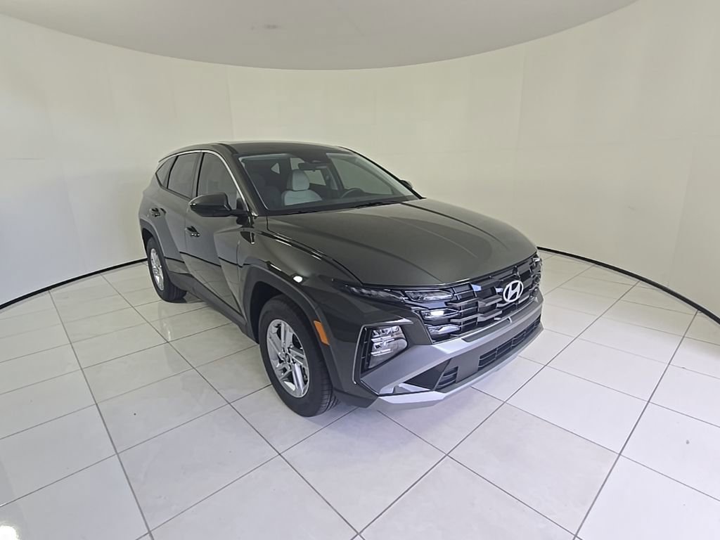 New 2026 Hyundai Tucson SE FWD image 3