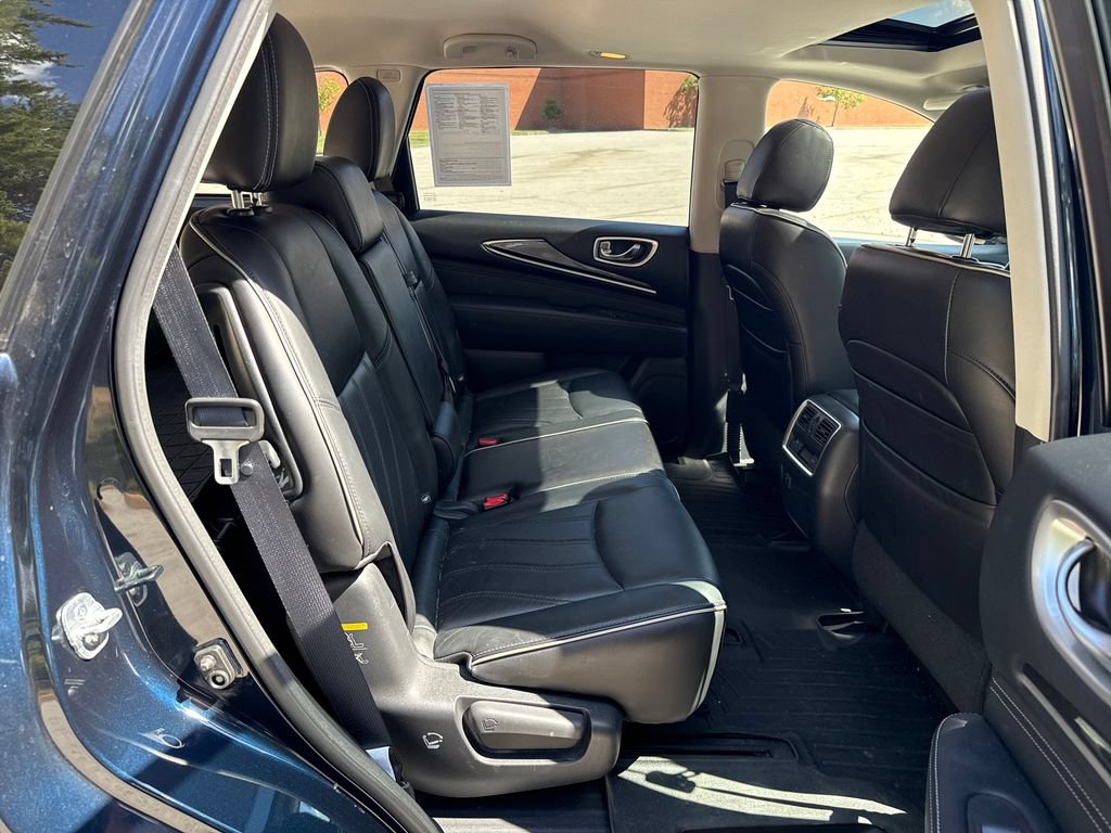 Used 2017 INFINITI QX60 Luxe w/ Premium Plus Package AWD/4WD image 29