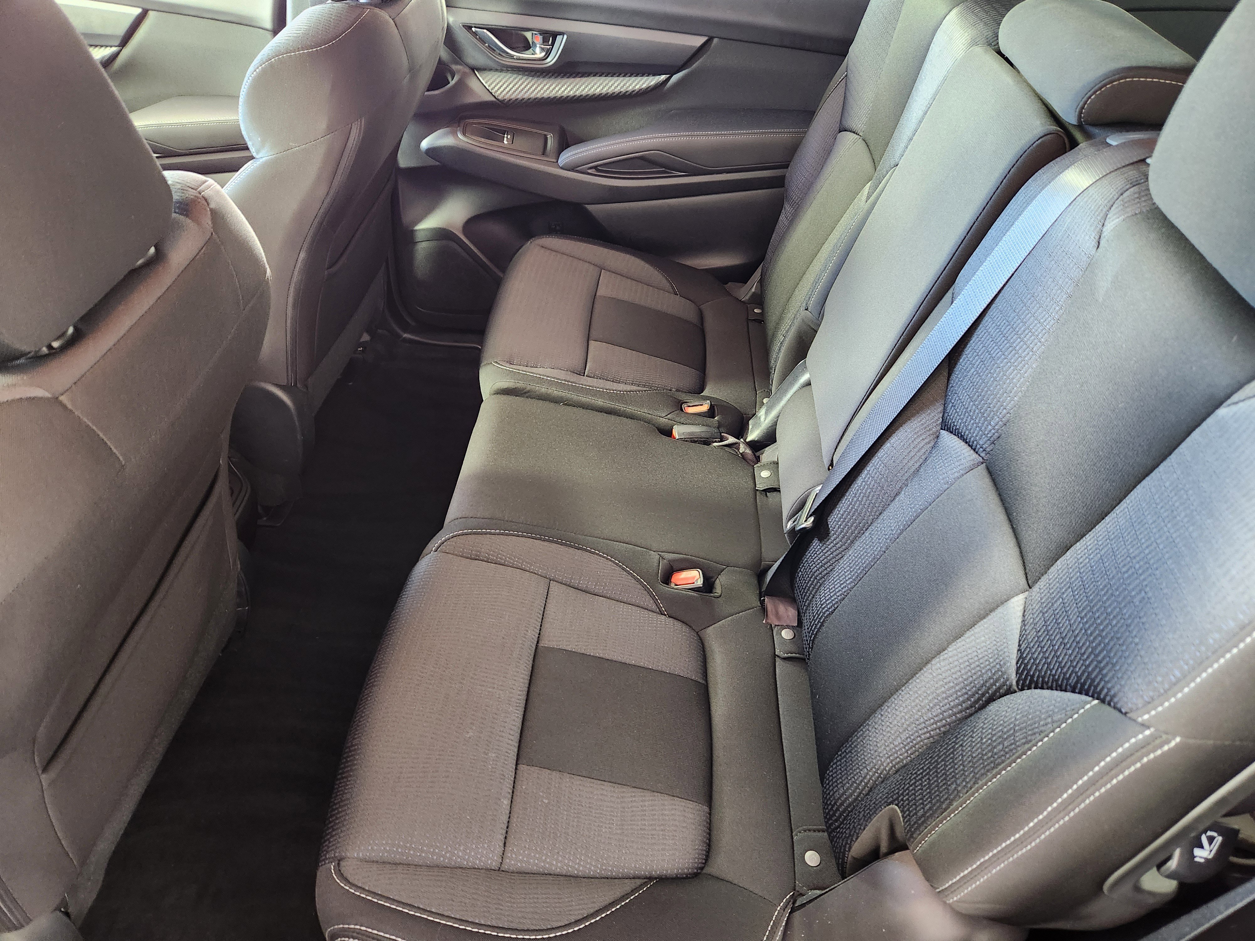 Used 2023 Subaru Ascent Premium w/ Convenience Package image 14