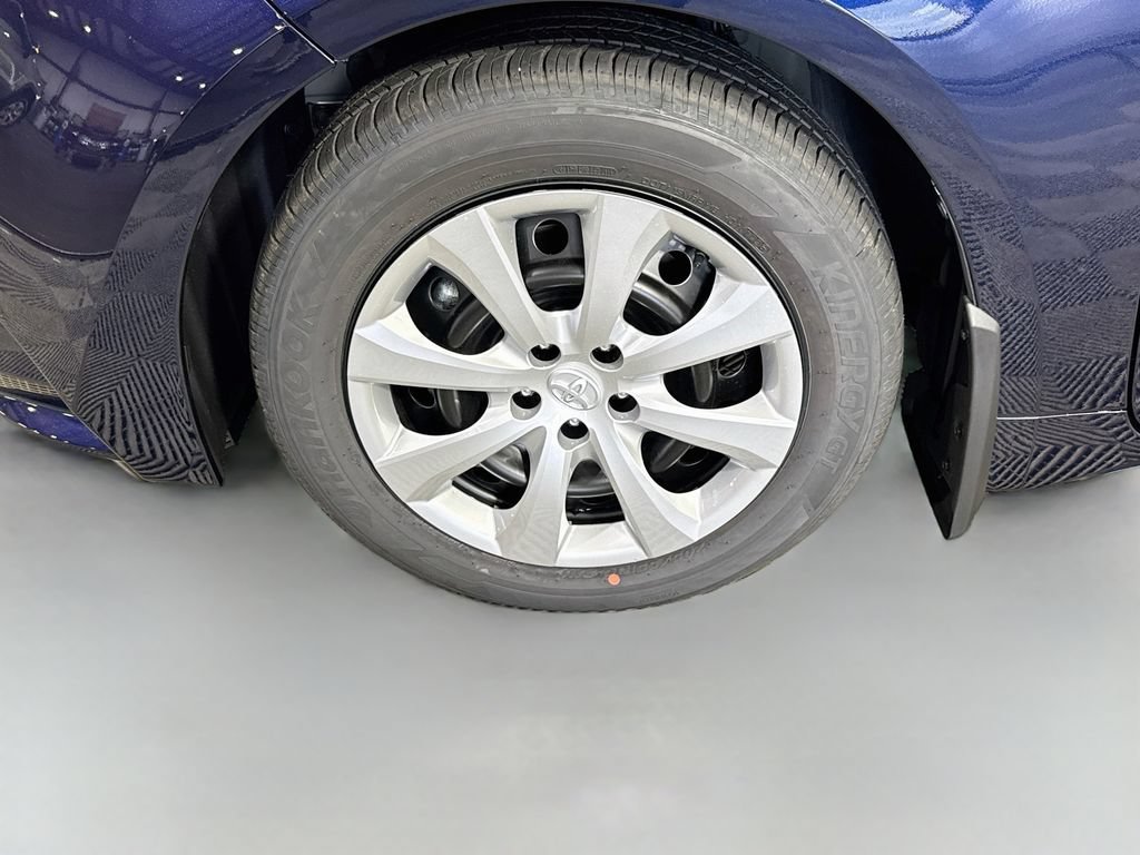New 2026 Toyota Corolla LE FWD image 4
