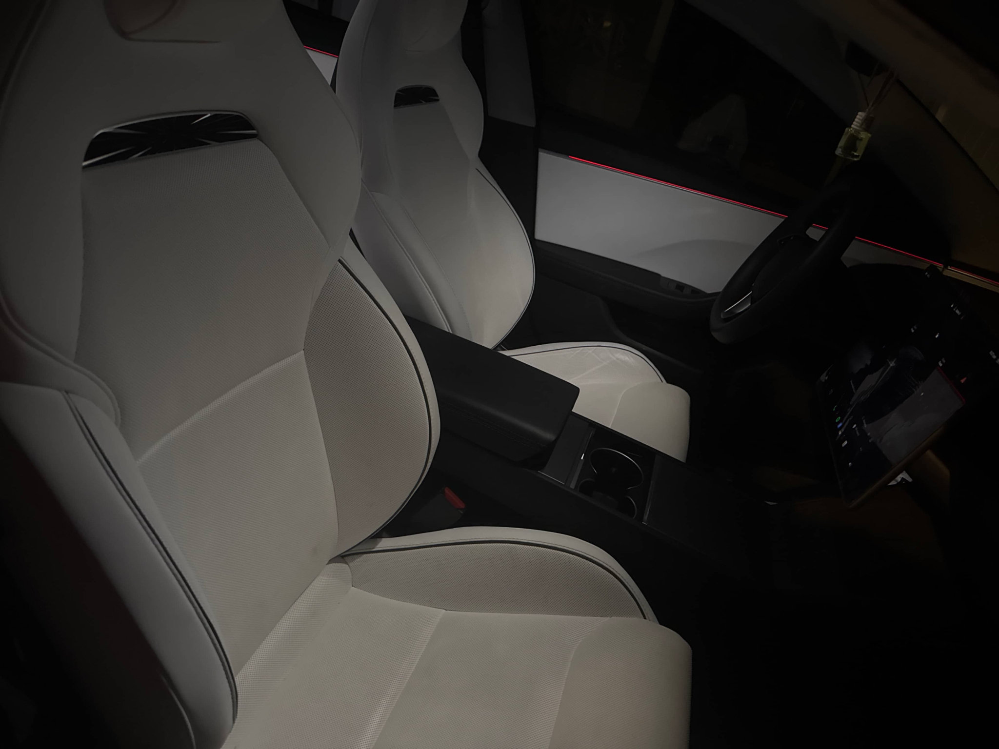 Used 2025 Tesla Model 3 Performance AWD/4WD image 7