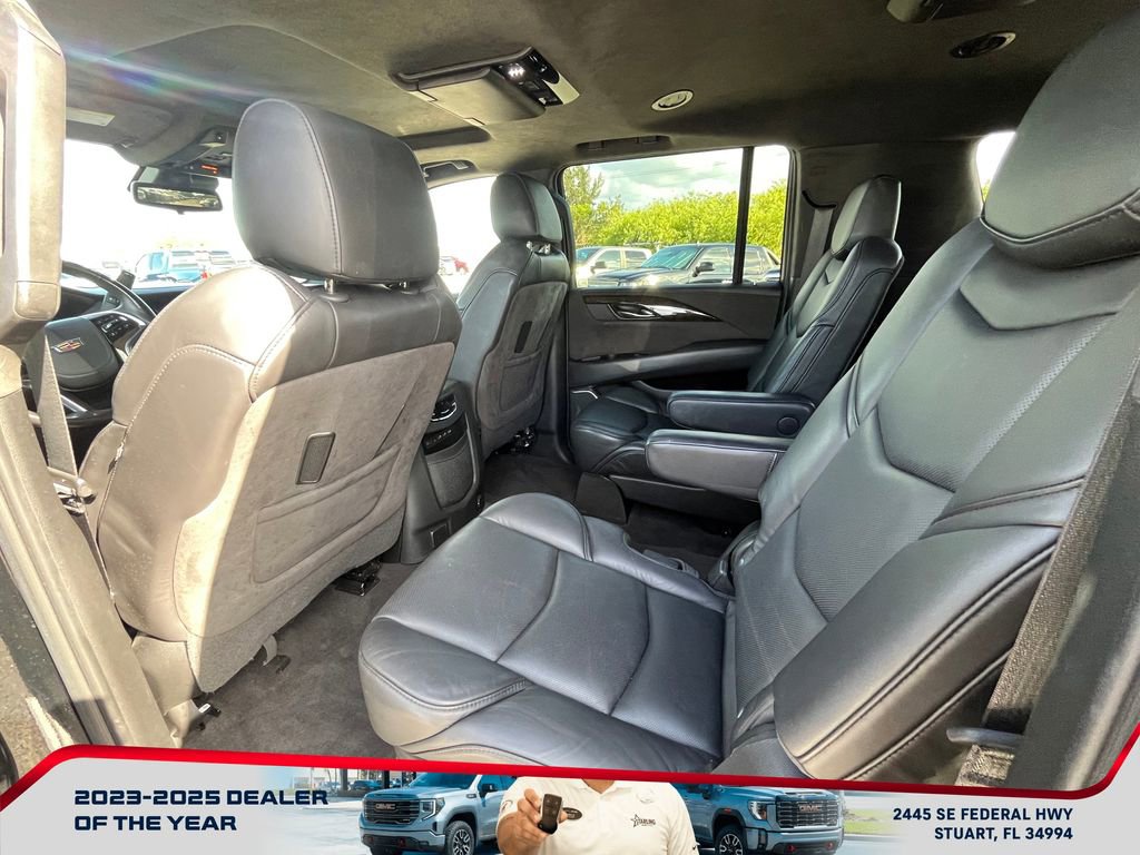 Used 2020 Cadillac Escalade ESV Platinum AWD/4WD image 13