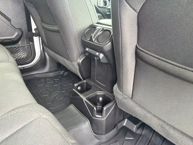 Used 2021 Jeep Wrangler Unlimited Sport AWD/4WD image 15