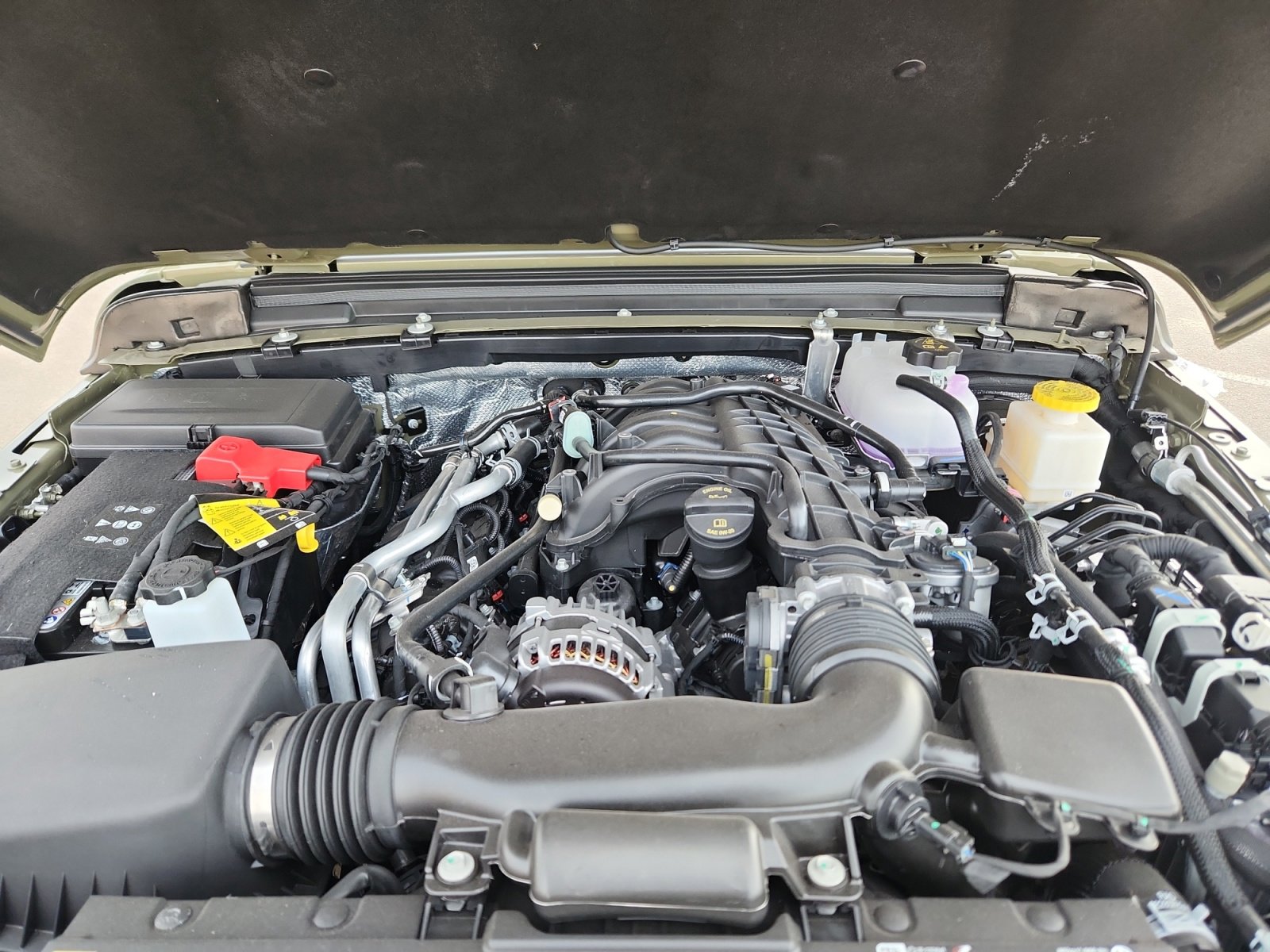 New 2025 Jeep Gladiator Willys AWD/4WD image 22