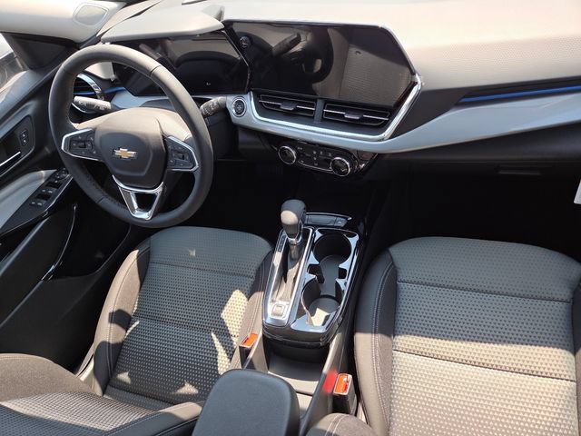 New 2026 Chevrolet Trax LT w/ LT Convenience Package FWD image 18