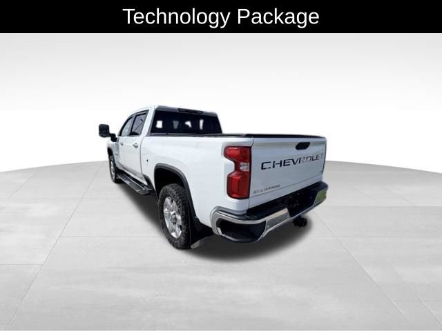 Used 2020 Chevrolet Silverado 2500 LTZ w/ LTZ Premium Package AWD/4WD image 5