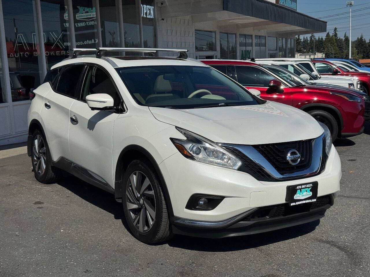 Used 2015 Nissan Murano Platinum w/ Platinum Technology Package AWD/4WD image 11