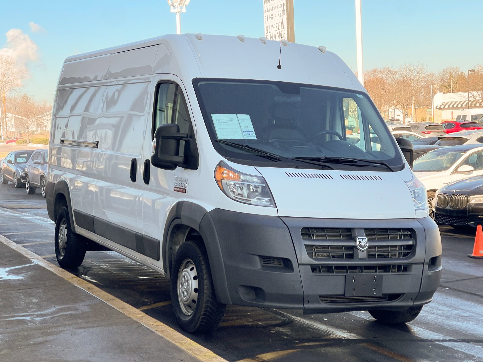 Used 2017 RAM ProMaster 2500 FWD image 2
