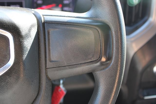 Used 2020 GMC Sierra 2500 4x4 Crew Cab w/ Convenience Package image 21