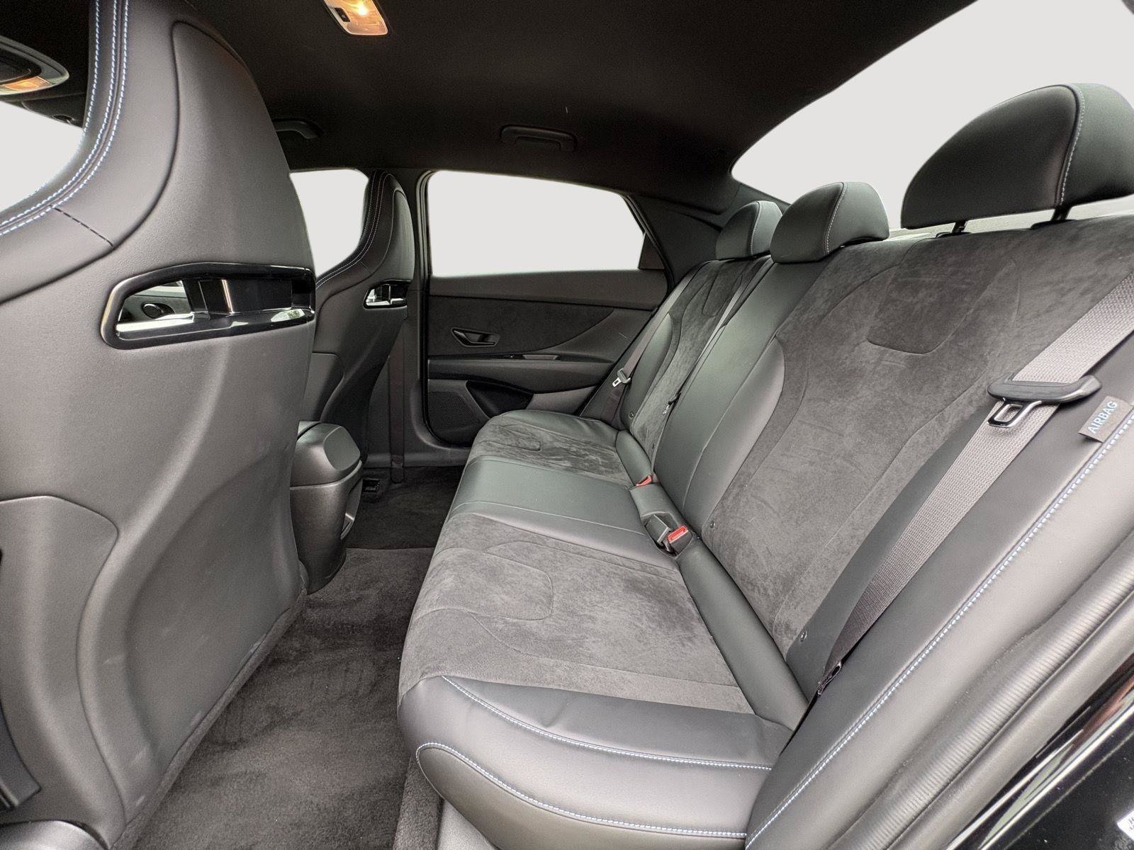 Used 2024 Hyundai Elantra N FWD image 21