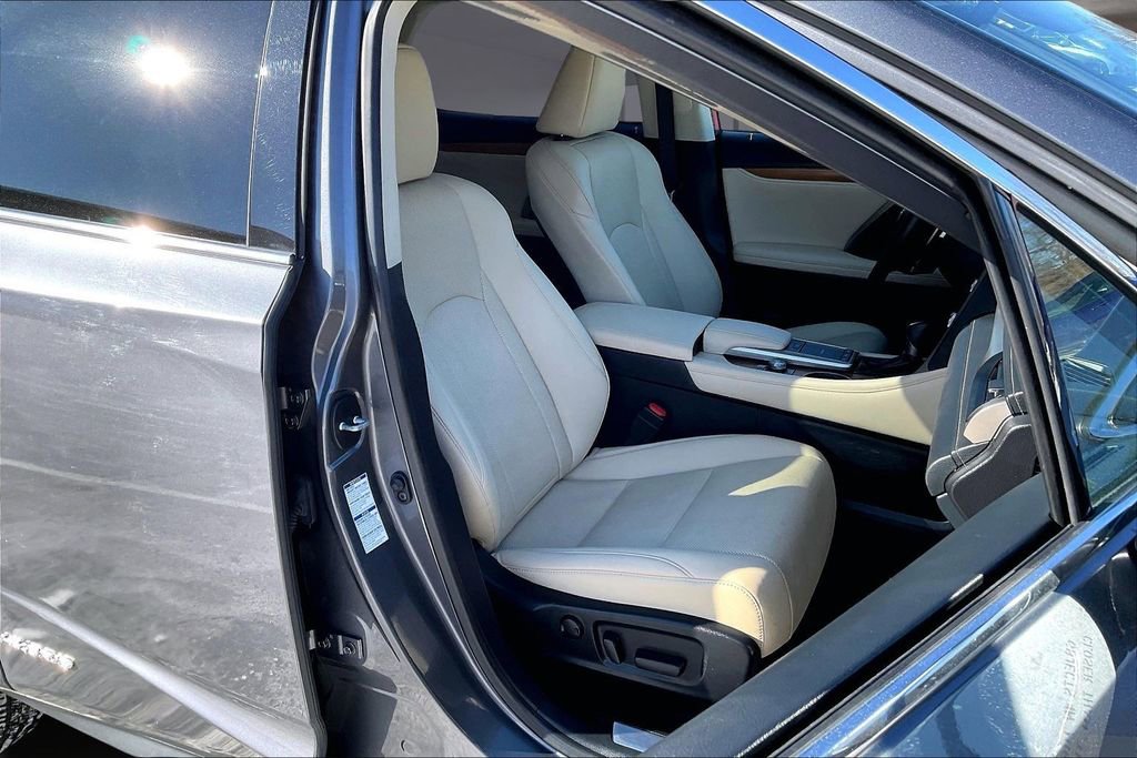 Used 2022 Lexus RX 450h AWD w/ Premium Package image 29