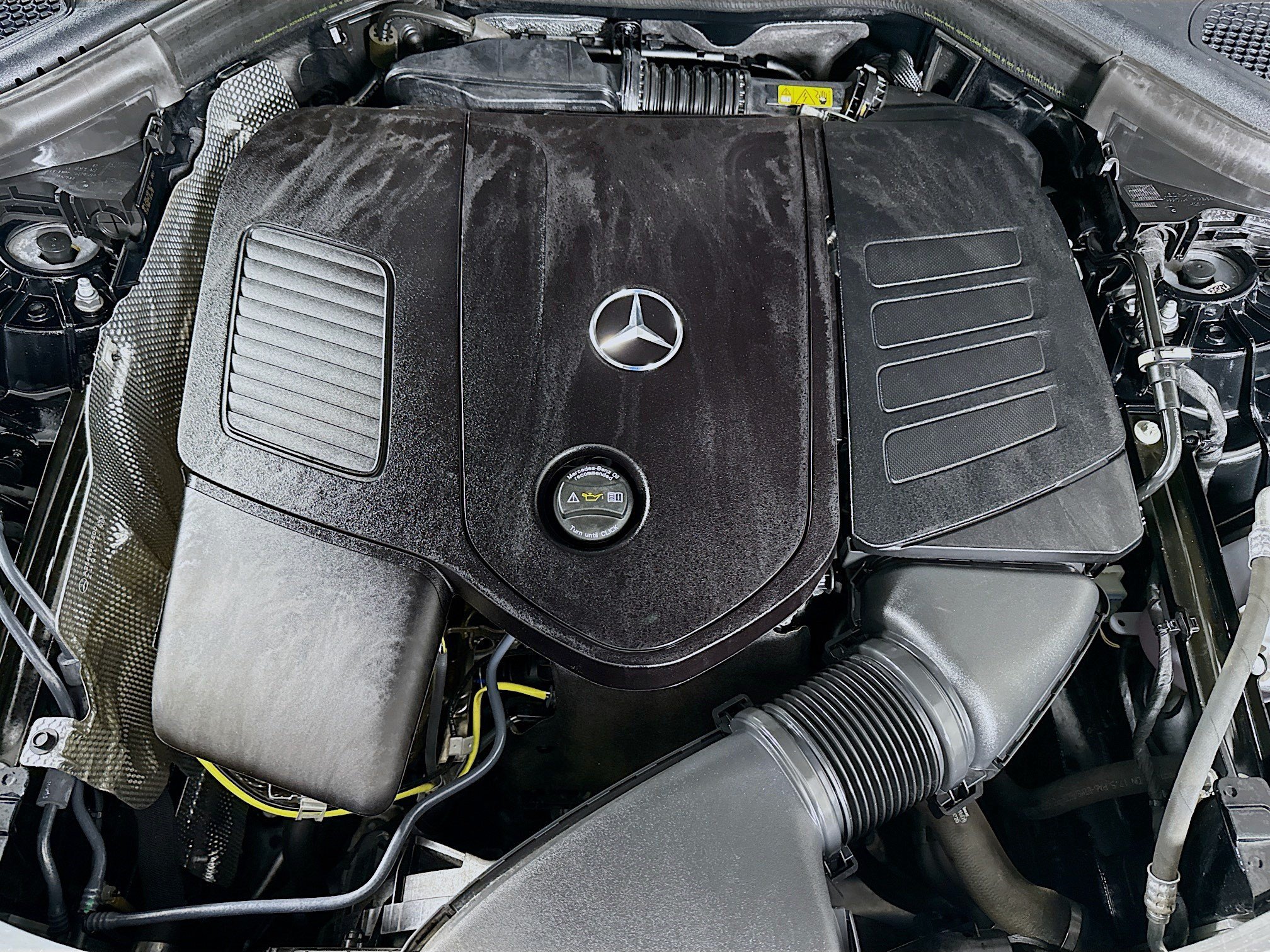 Used 2024 Mercedes-Benz GLC 300 4MATIC image 39