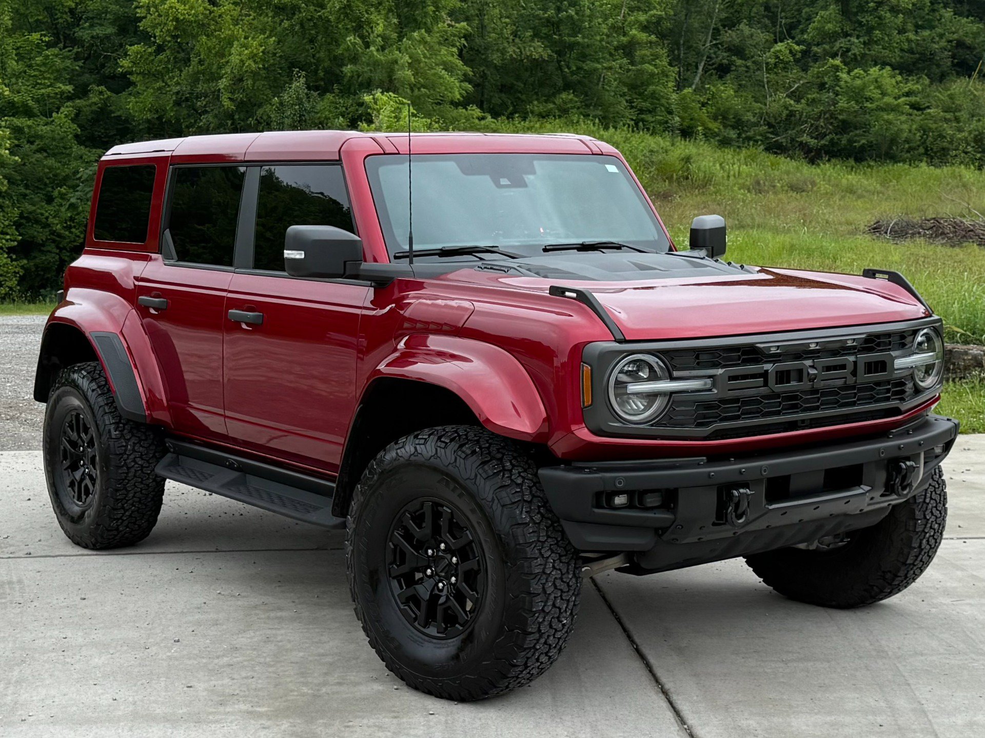 Used 2025 Ford Bronco Raptor w/ Interior Carbon Fiber Pack AWD/4WD image 1