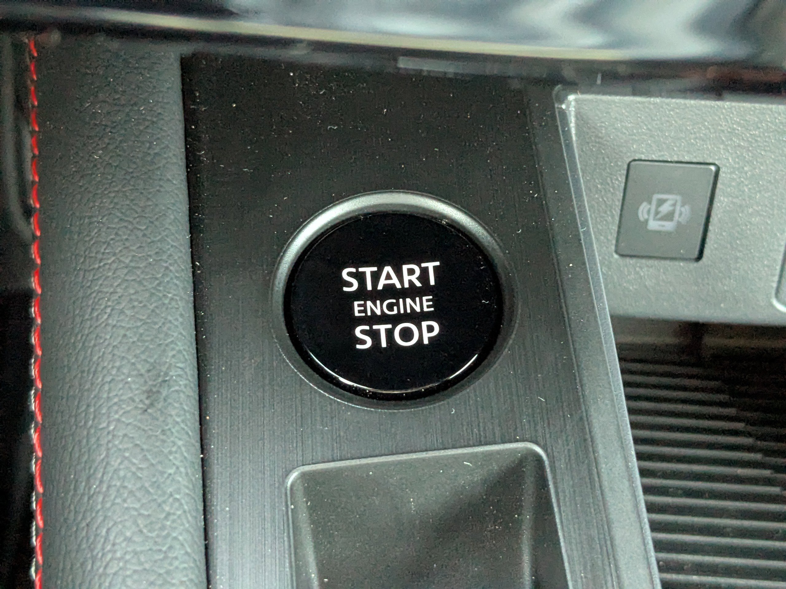 New 2026 Nissan Kicks SR FWD image 32