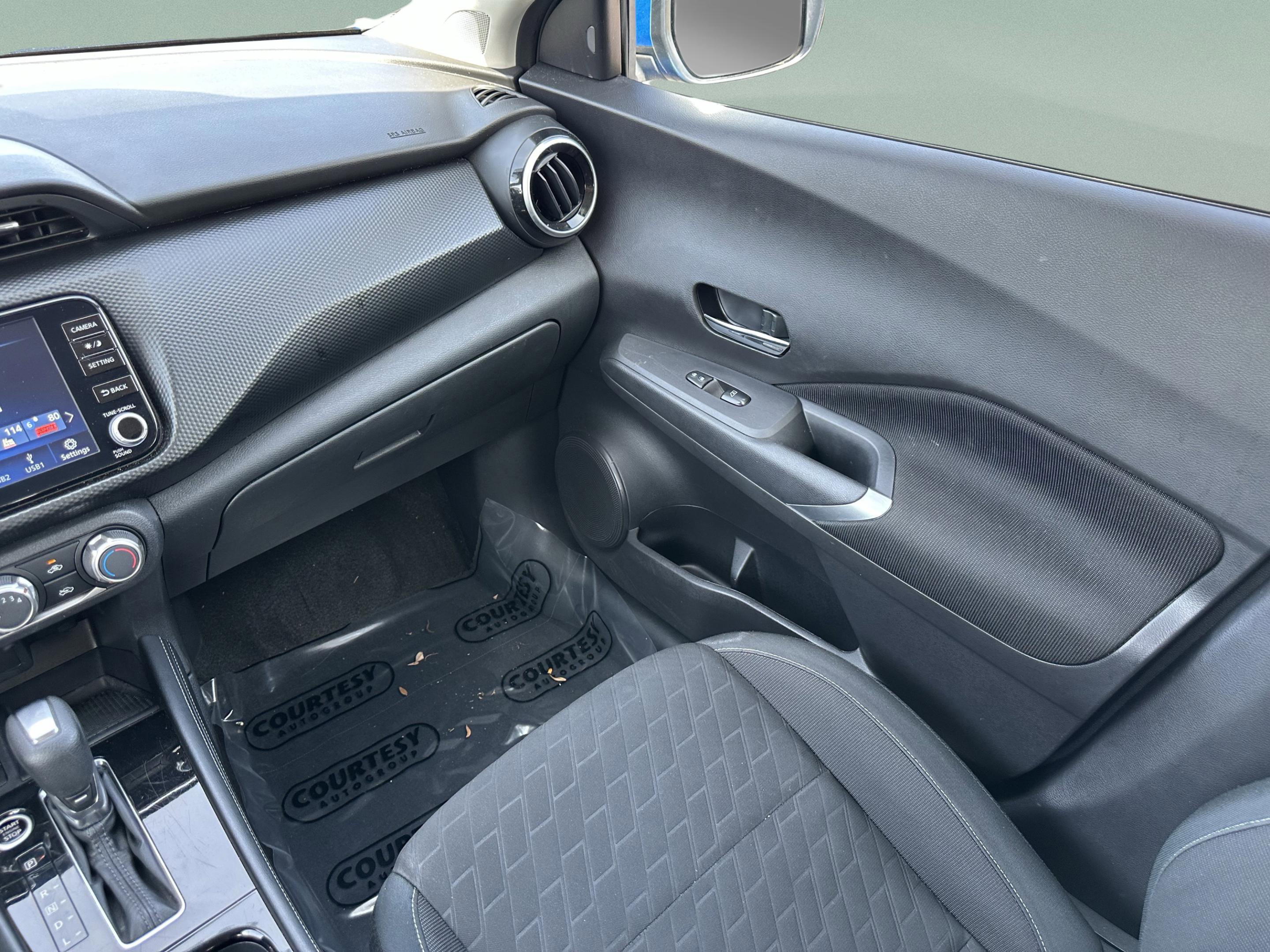 Certified 2024 Nissan Kicks SV image 15