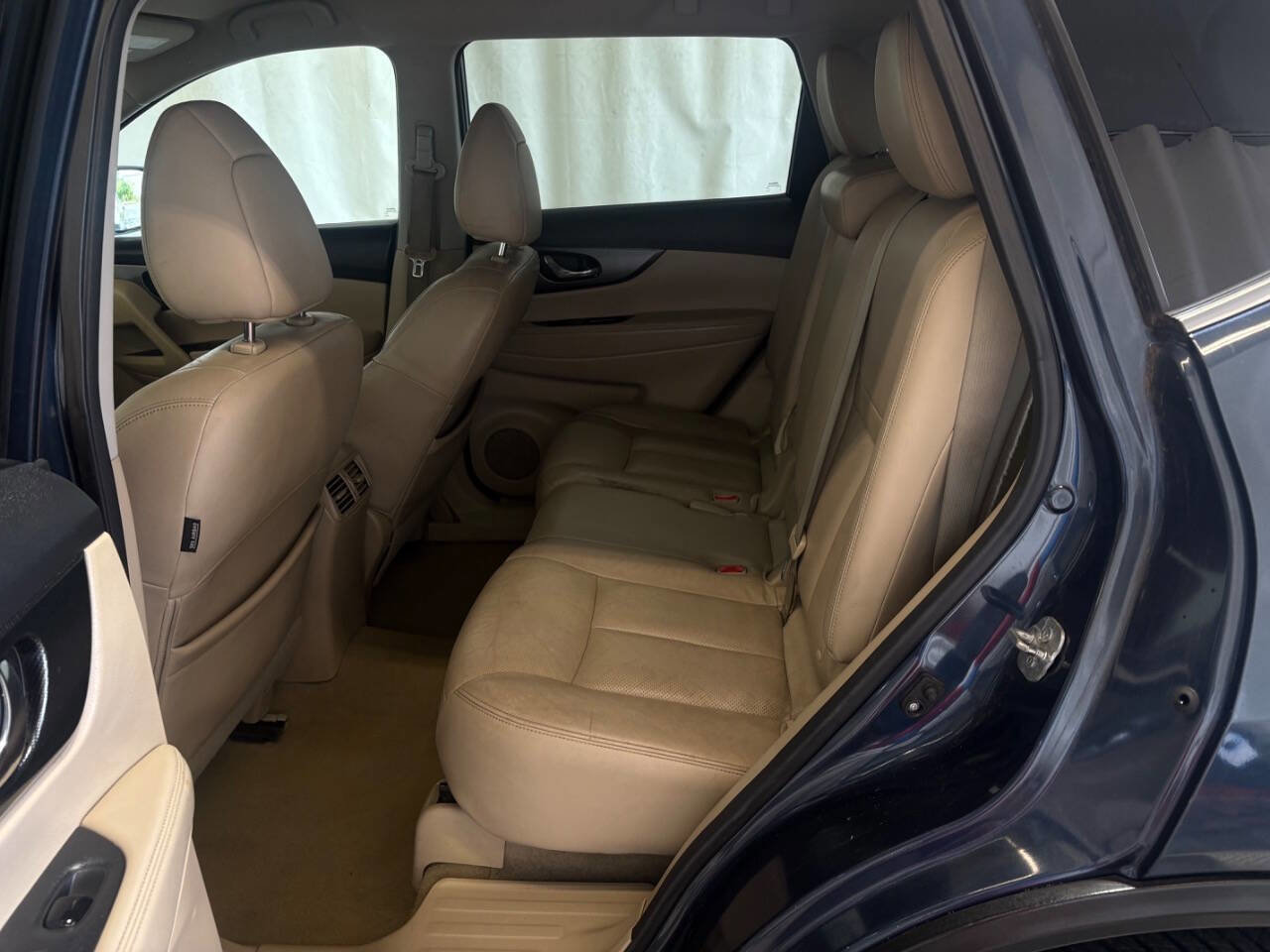 Used 2015 Nissan Rogue SL image 22