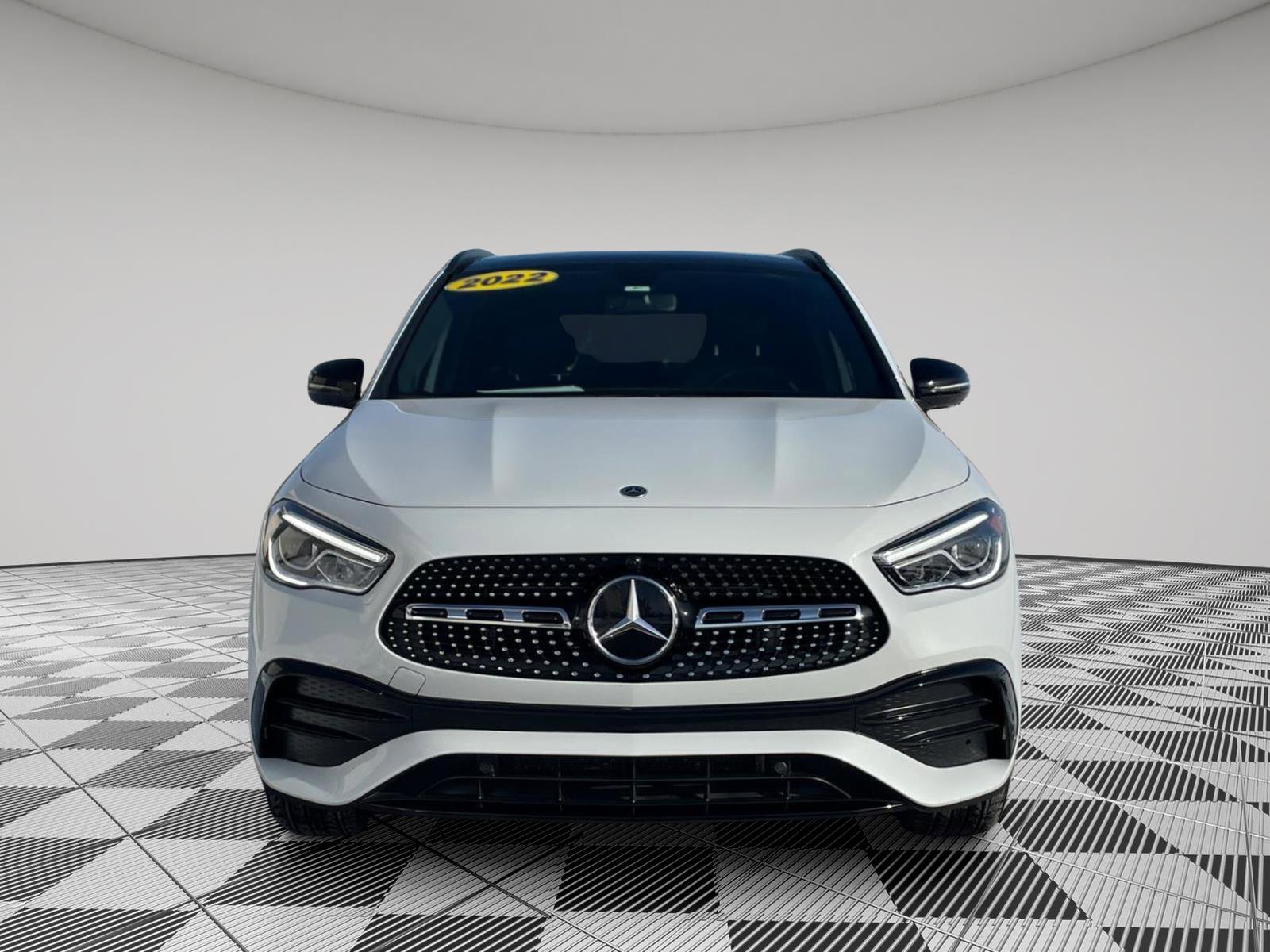 Used 2022 Mercedes-Benz GLA 250 4MATIC image 2