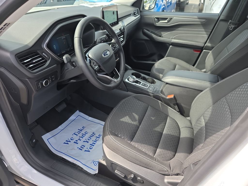 New 2024 Ford Escape Active image 11