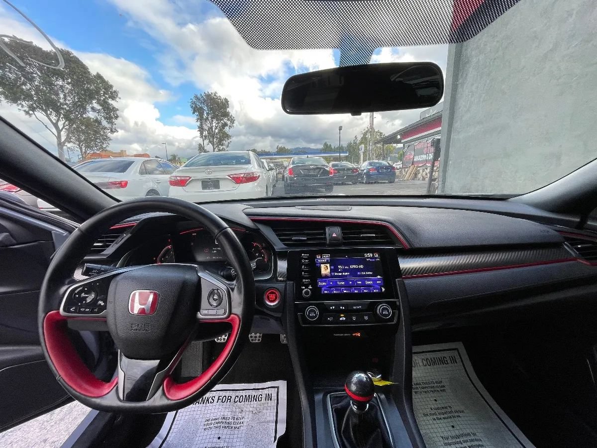 Used 2019 Honda Civic Type R image 11