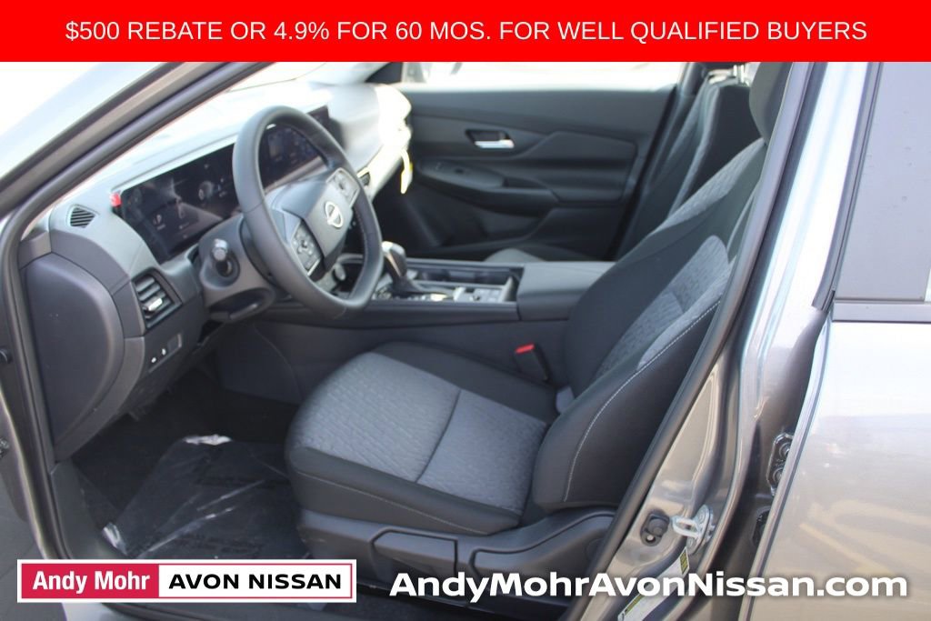 New 2026 Nissan Sentra SV w/ SV Convenience Package FWD image 8