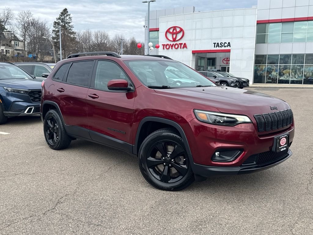 Used 2019 Jeep Cherokee Latitude Plus AWD/4WD image 1