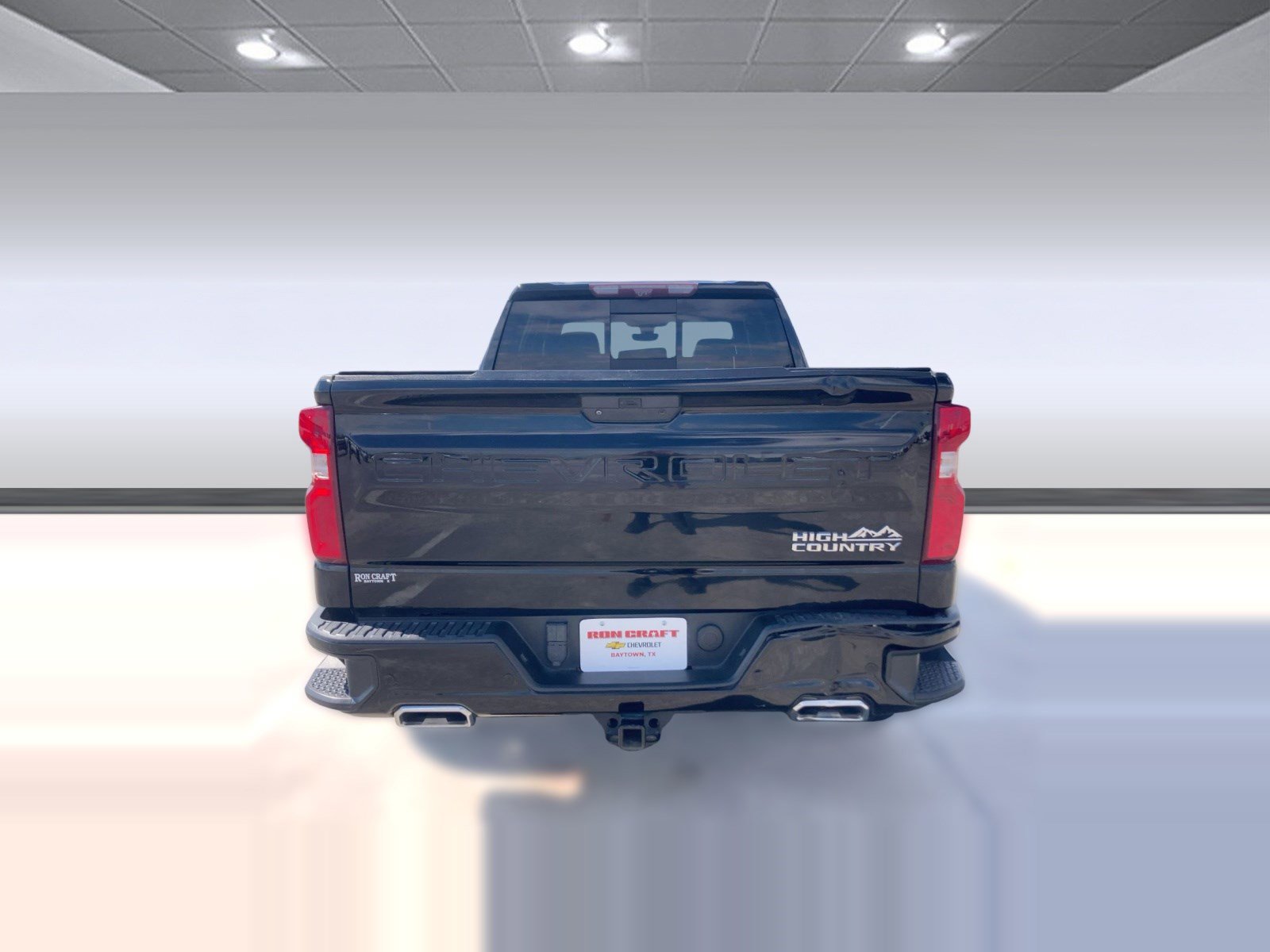 Used 2021 Chevrolet Silverado 1500 High Country w/ Technology Package image 9