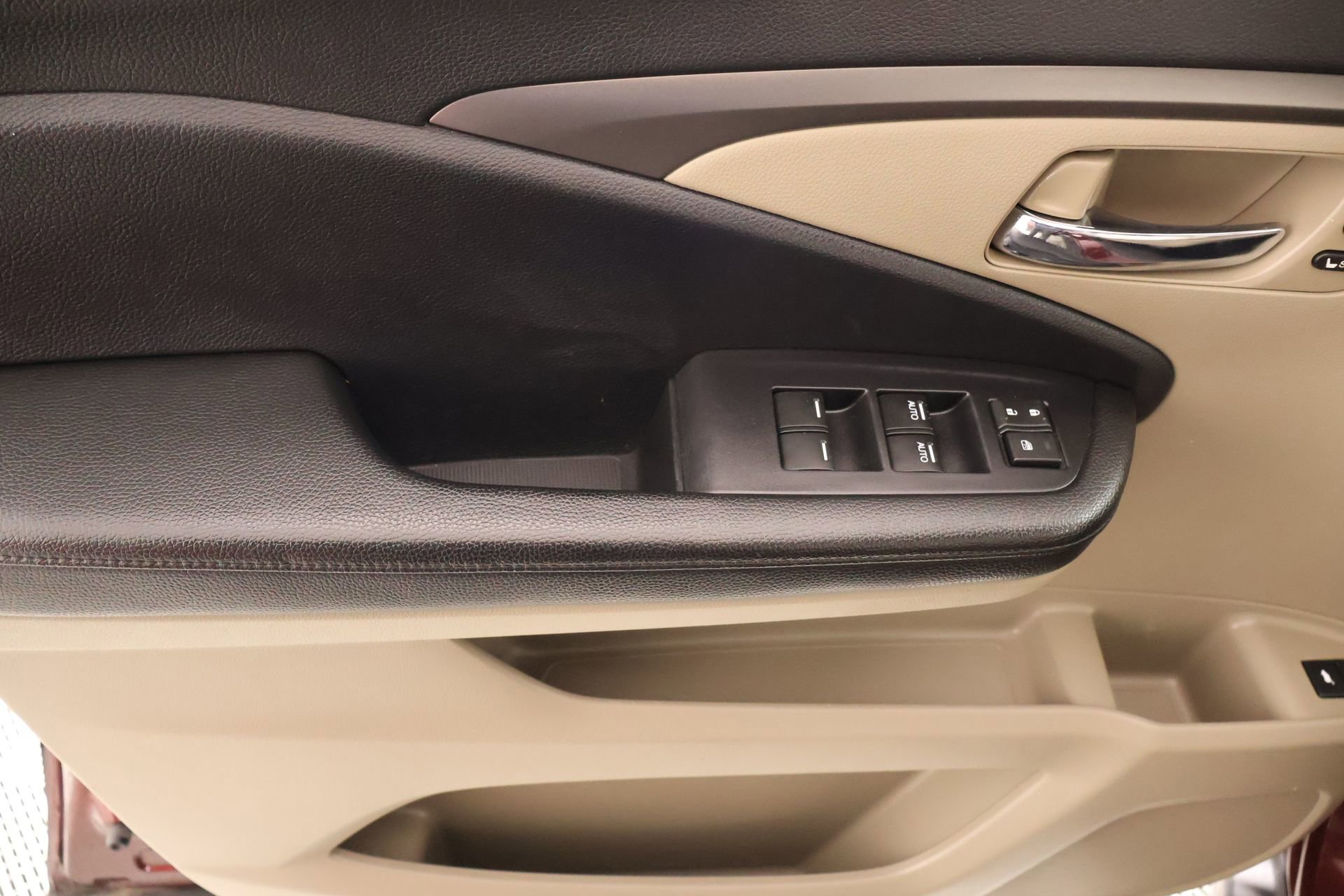 Used 2019 Honda Pilot EX-L image 17