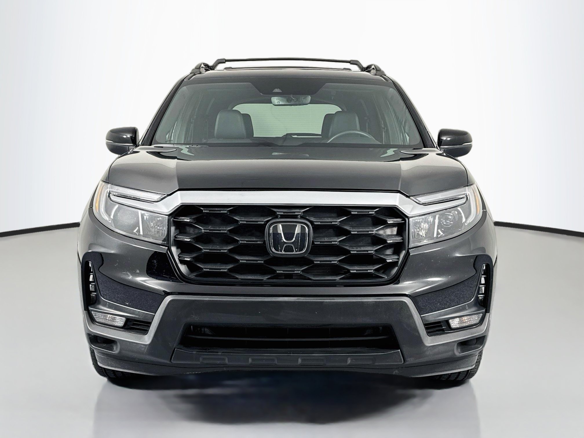 Certified 2023 Honda Passport EX-L image 2