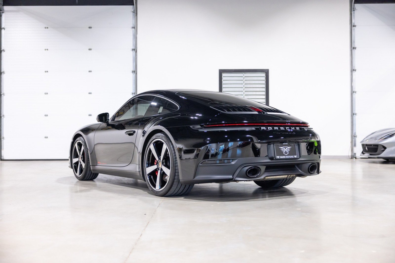 Used 2025 Porsche 911 Carrera S RWD image 6