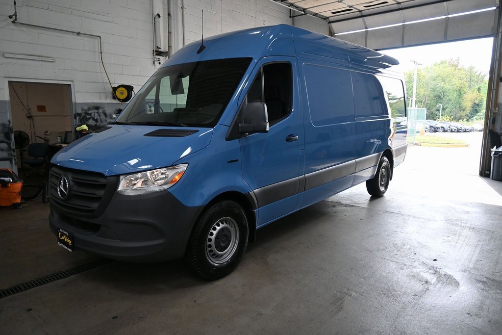 Used 2024 Mercedes-Benz eSprinter 170 Cargo image 12