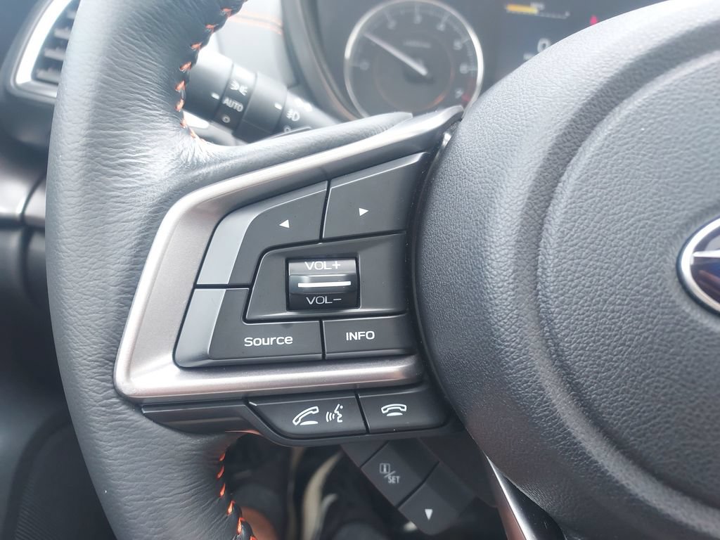 Used 2019 Subaru Crosstrek 2.0i Limited w/ Moonroof Package w/Navigation AWD/4WD image 24