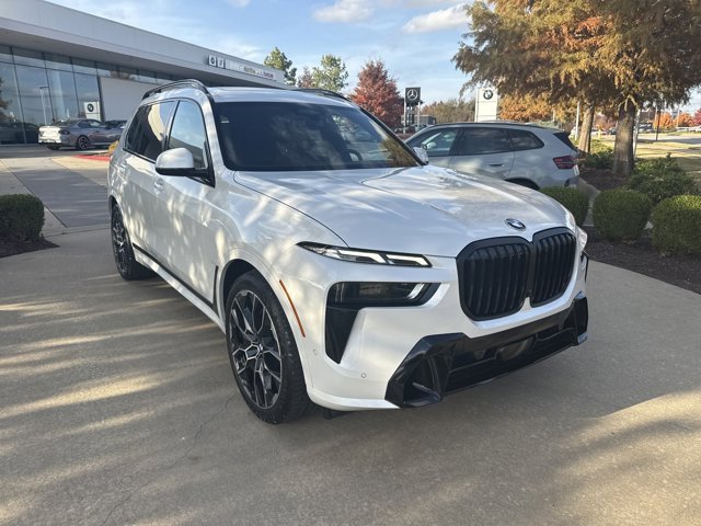 Certified 2023 BMW X7 xDrive40i w/ M Sport Package image 8