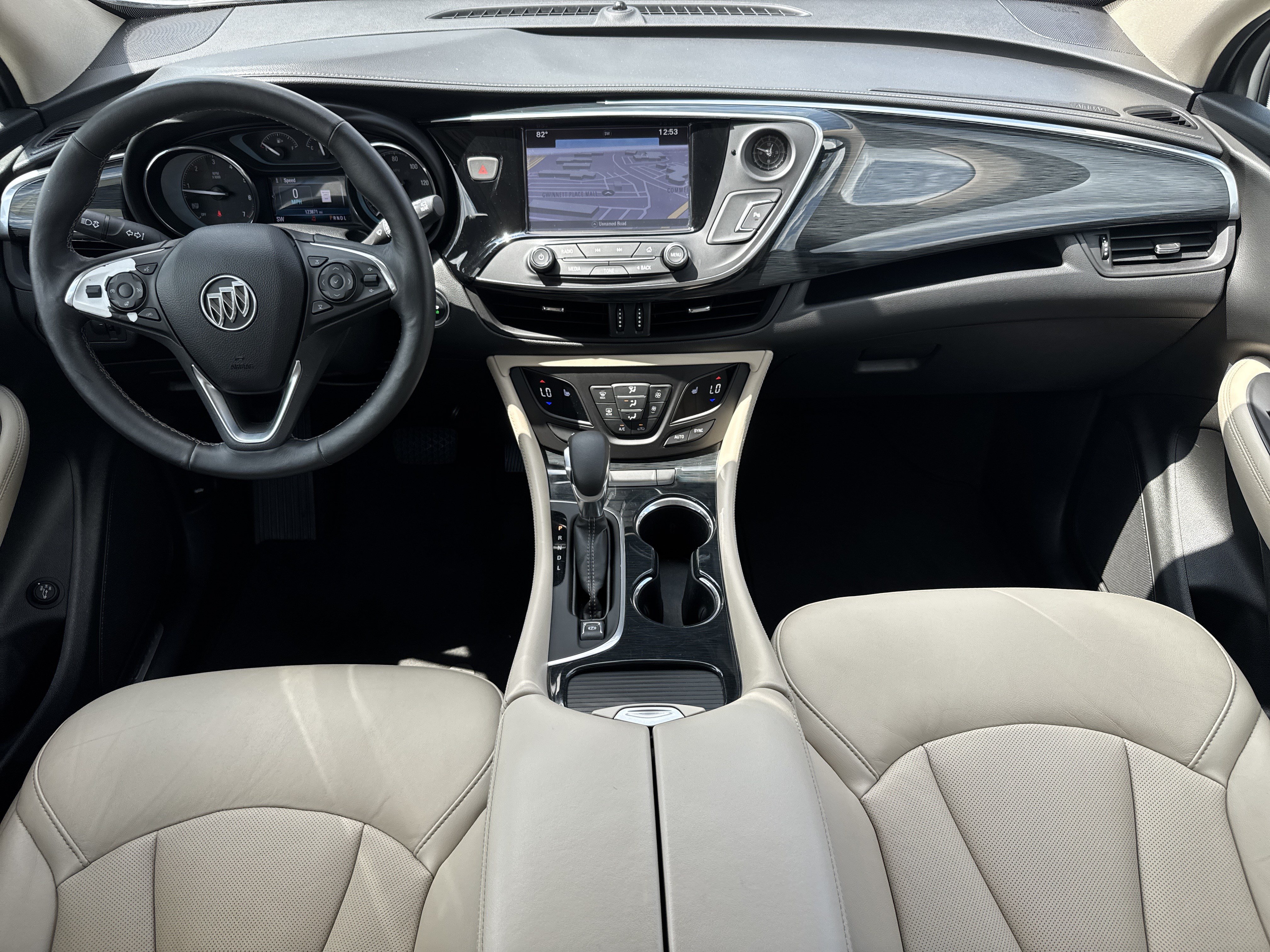 Used 2017 Buick Envision Essence FWD image 28