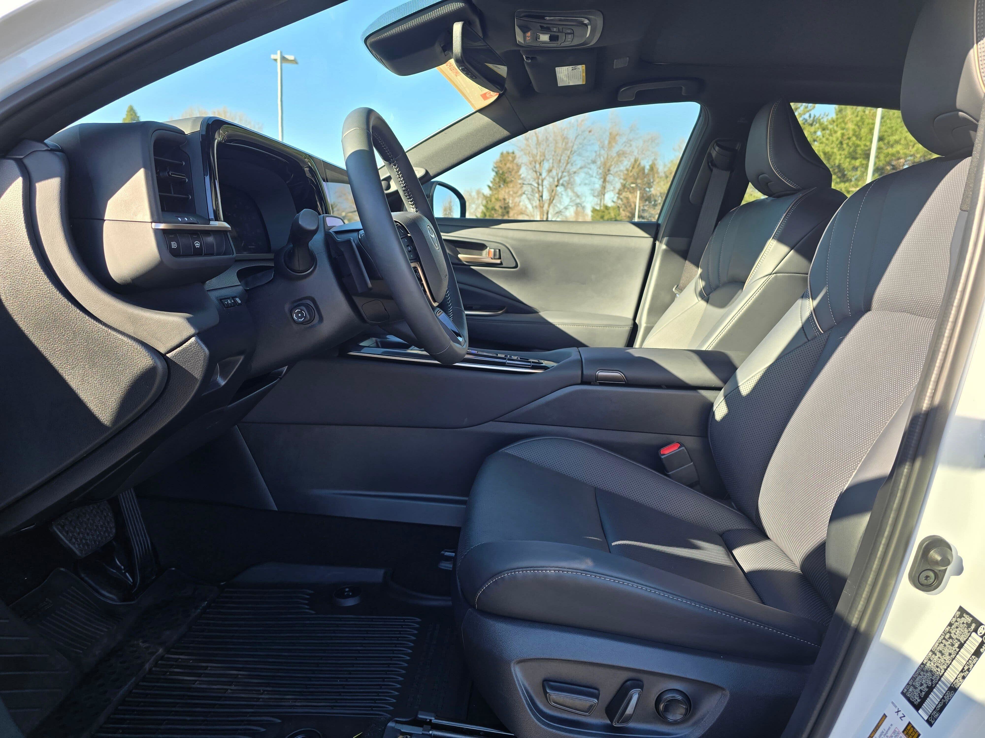 Used 2026 Toyota Crown Platinum image 19