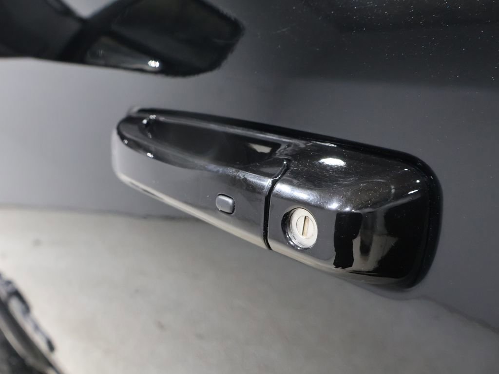 Used 2025 RAM 3500 Limited image 11