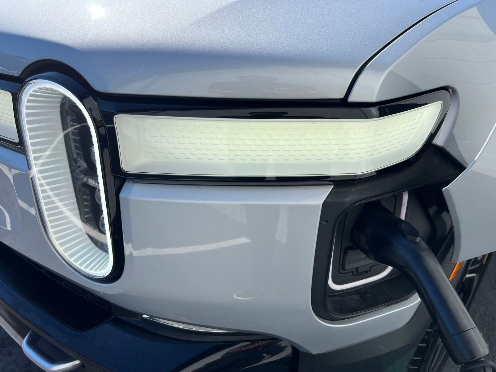 Used 2022 Rivian R1T Launch Edition image 72