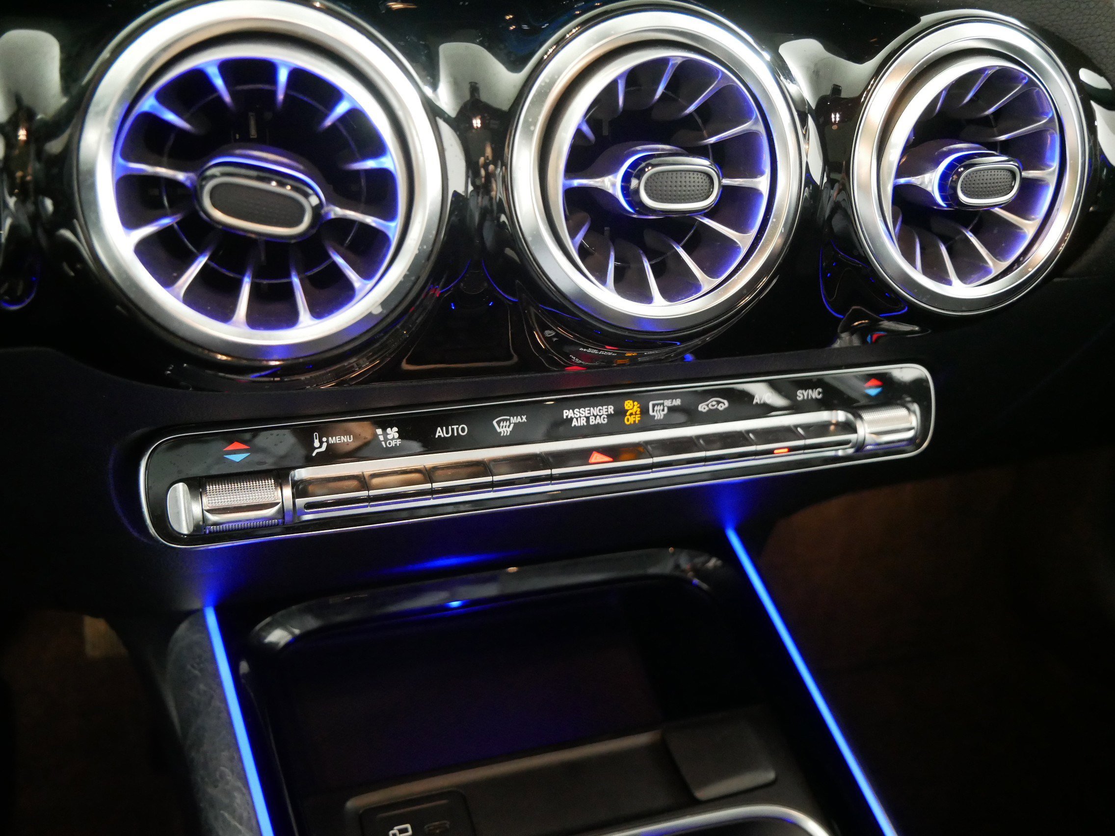 Used 2023 Mercedes-Benz GLA 250 4MATIC image 23