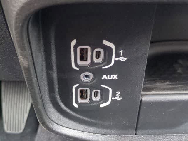 New 2026 RAM 3500 Tradesman AWD/4WD image 31