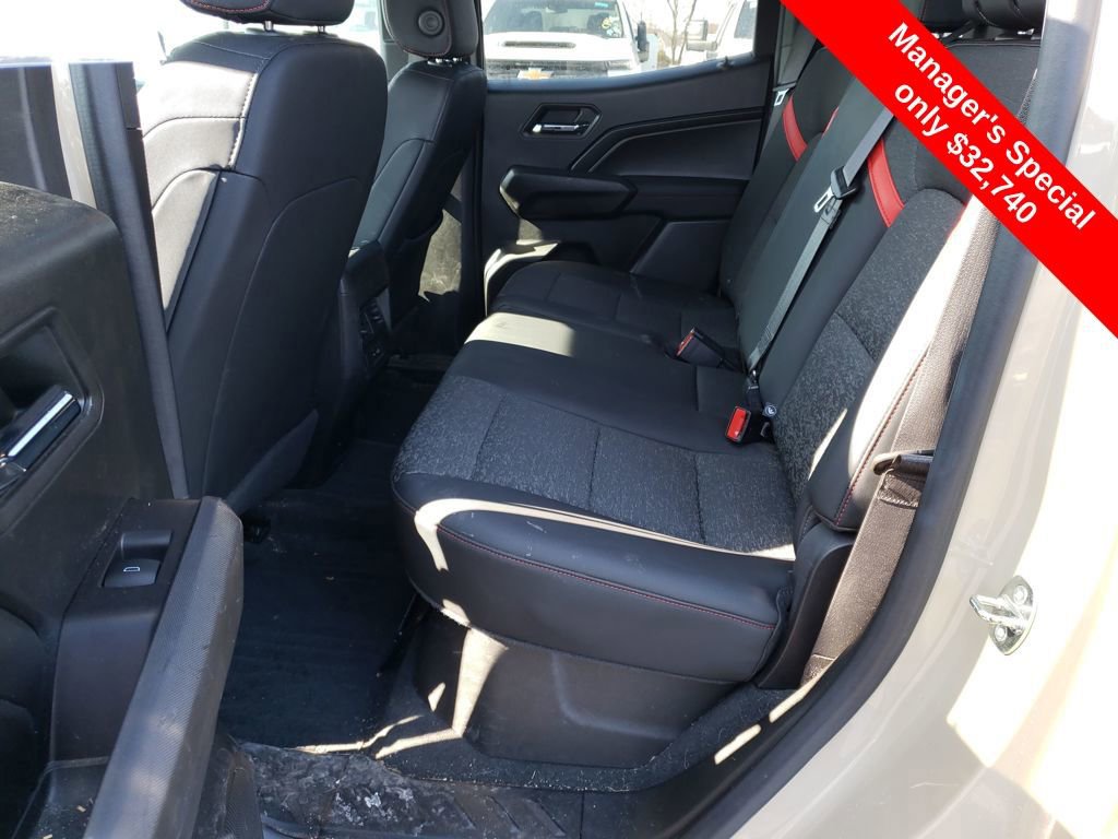 Used 2023 Chevrolet Colorado Z71 w/ Z71 Convenience Package 2 image 24