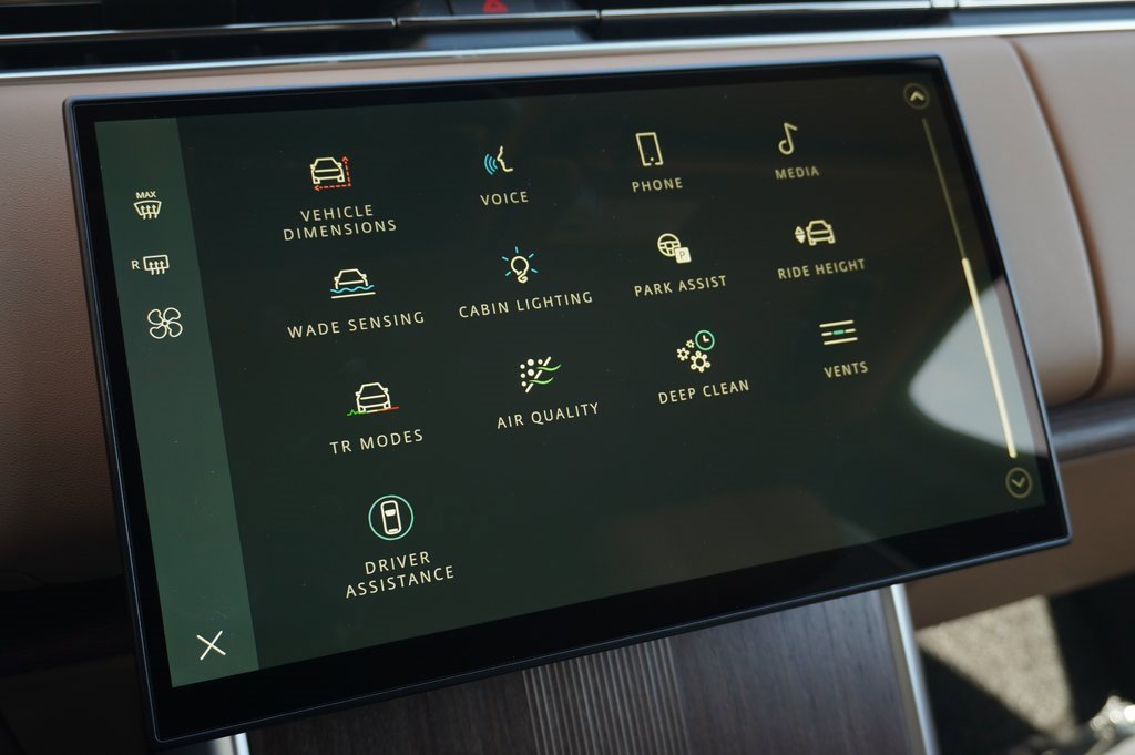 New 2026 Land Rover Range Rover Long Wheelbase Autobiography image 21