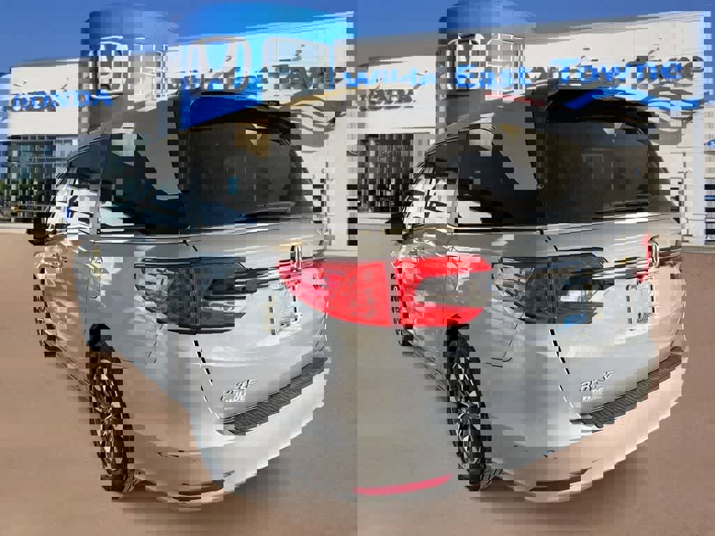 Certified 2023 Honda Odyssey EX-L image 6