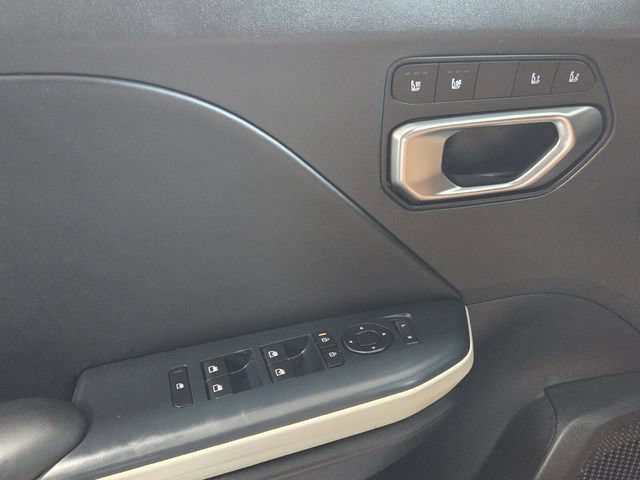 Used 2025 Kia K4 GT-Line w/ GT-Line Premium Package FWD image 30