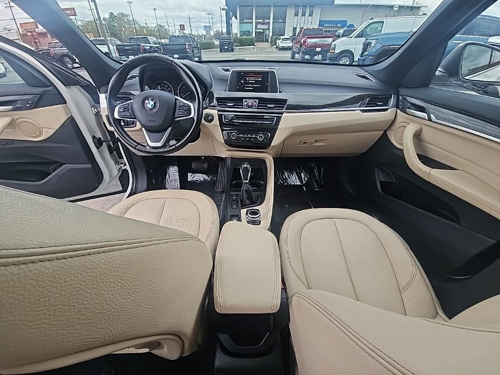 Used 2017 BMW X1 xDrive28i image 13